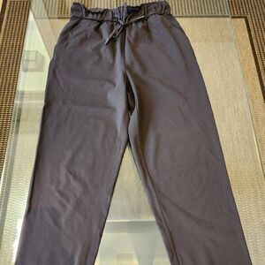 Lululemon Keep Moving Crop 23"